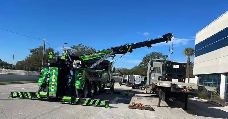 mobile crane rotaror for equipment hauling